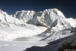 Hunku Nup Glacier 