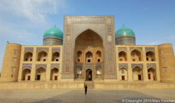 Mir-i-Arab Medressa

Bukhara